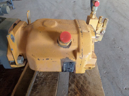 Liebherr 1335-original-SAM-9750-JPG